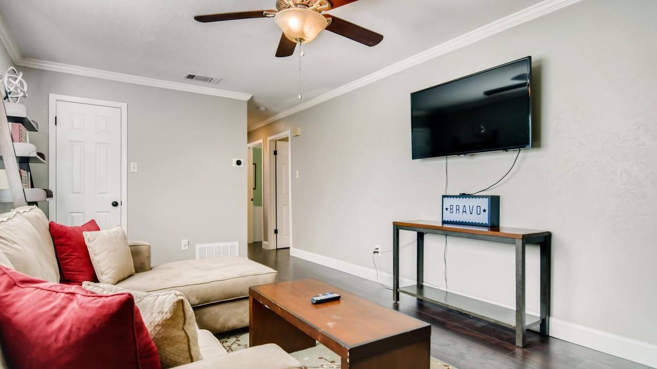 Photo of Livingroom in Round Rock