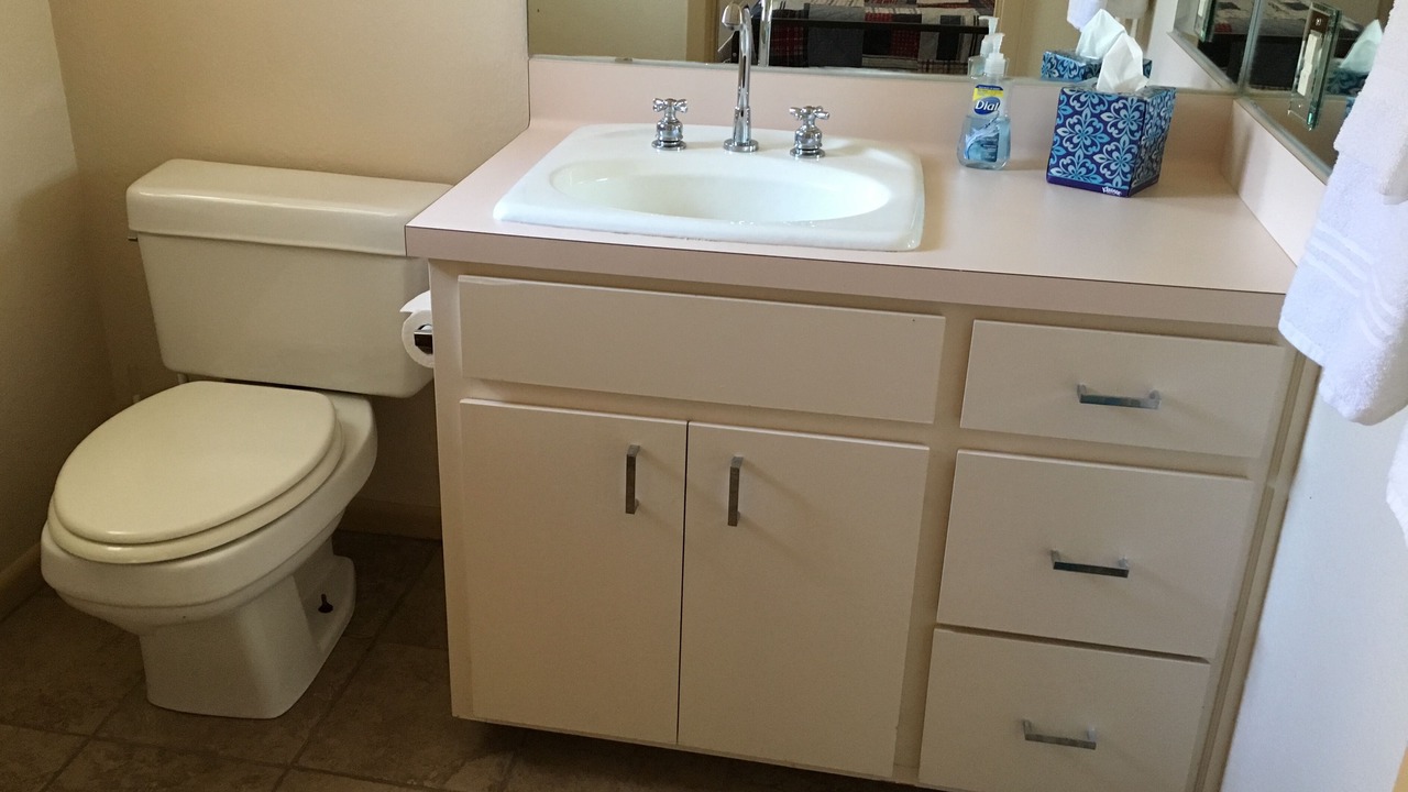 Photo of Bedroom in Holly Lake Ranch