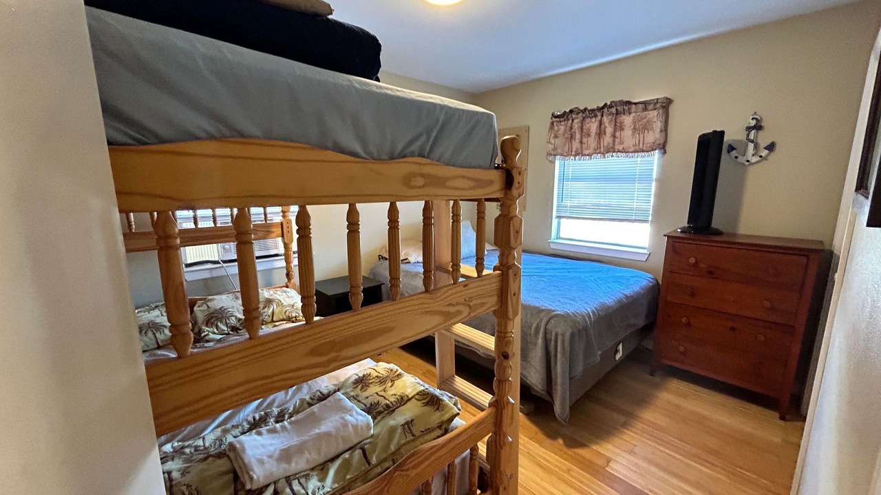 Photo of Bedroom in Golden Meadow