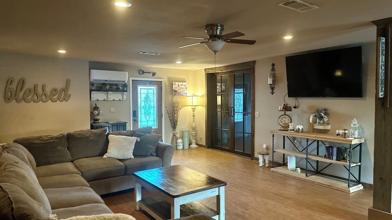 Photo of Livingroom in Natchez