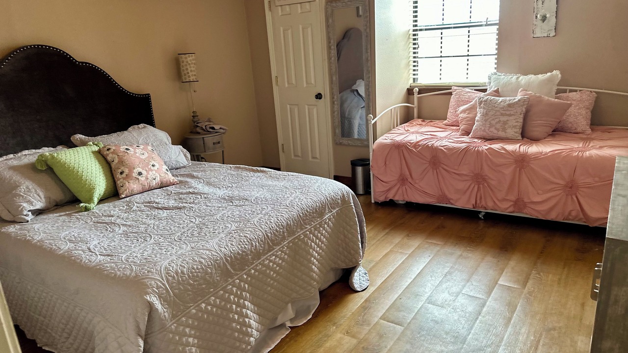 Photo of Bedroom in Natchez
