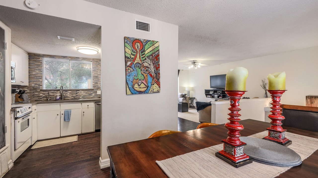 Photo of Bedroom in Zilker