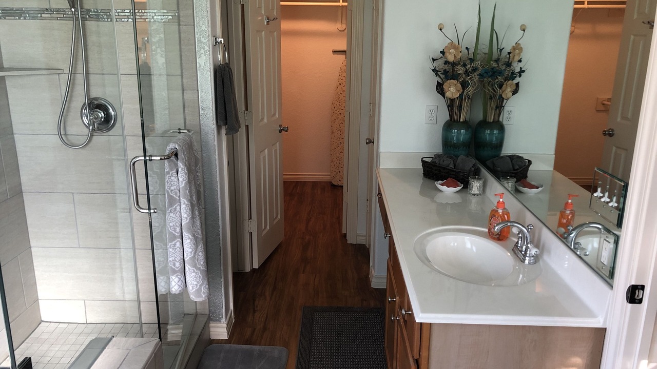Photo of Bathroom in Galveston County