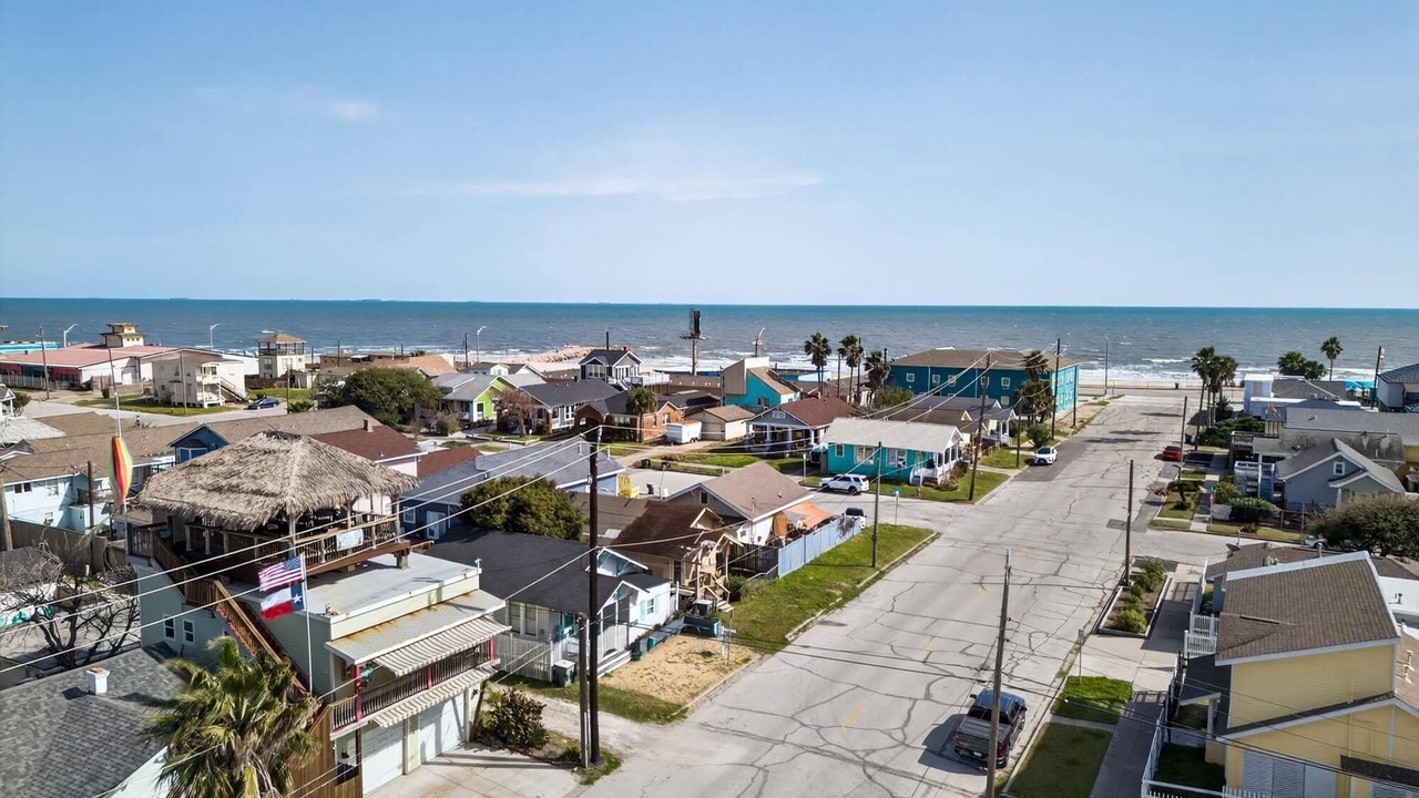 Photo of Others in Galveston