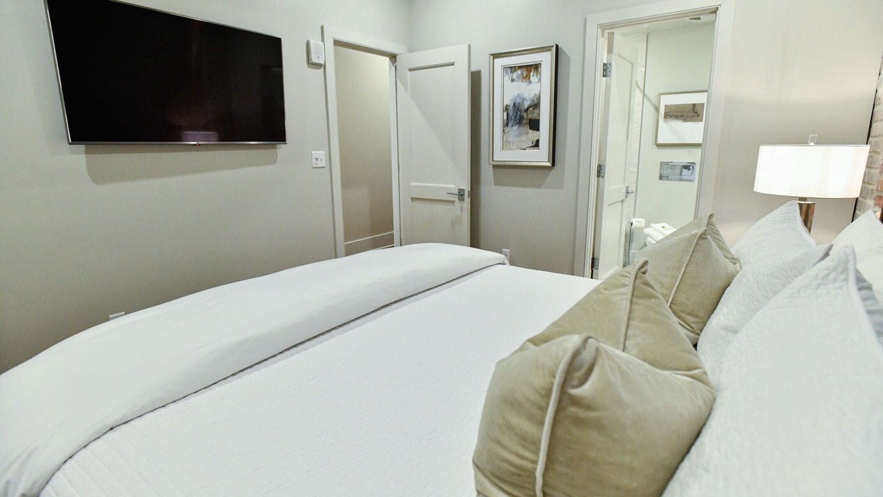 Photo of Bedroom in Central Business District