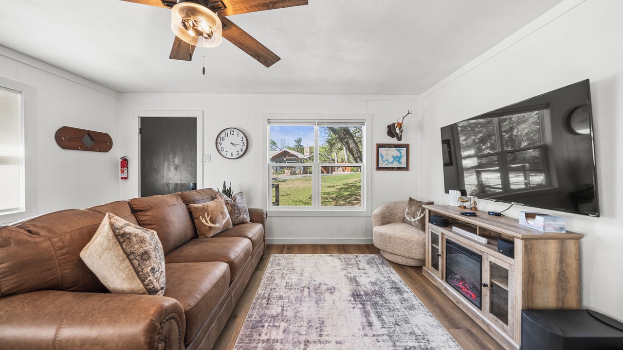 Photo of Livingroom in Gordonville
