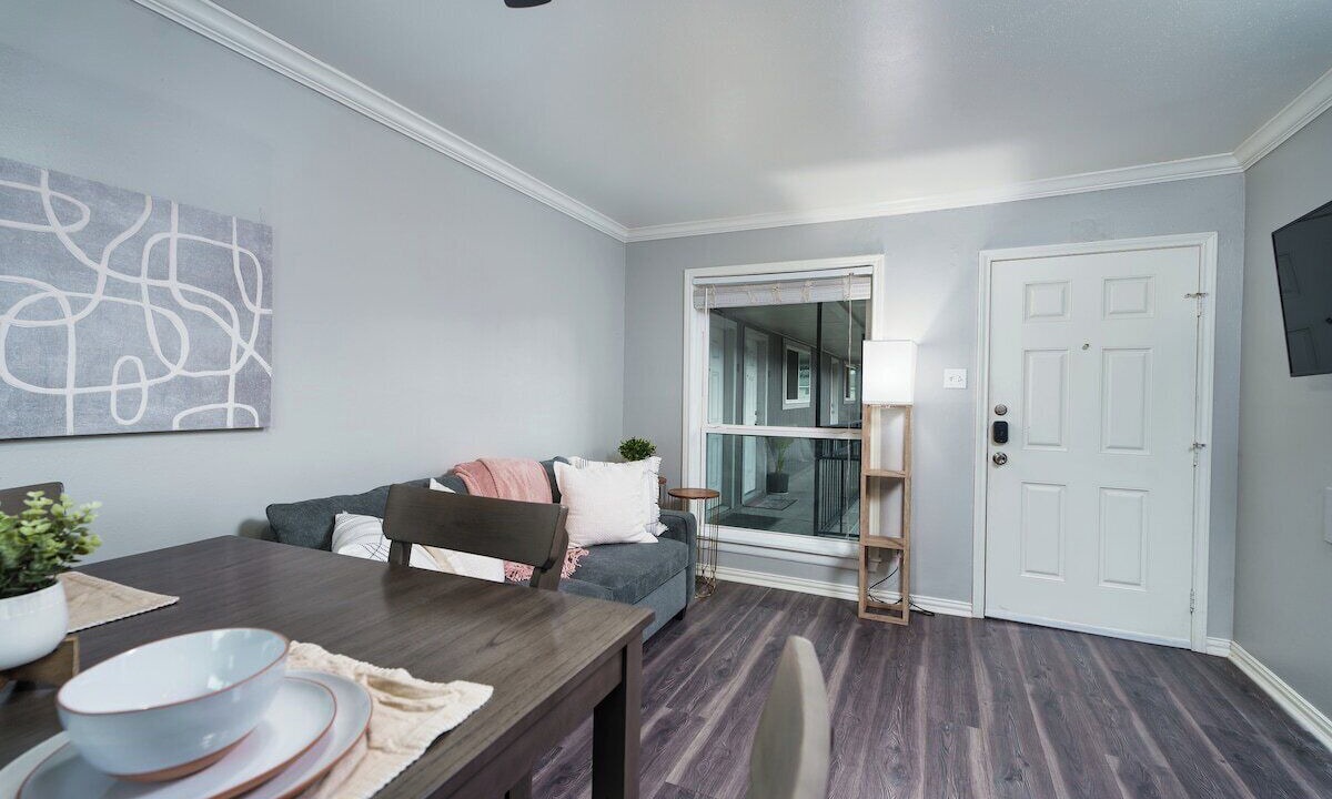 Photo of Livingroom in Old East Dallas
