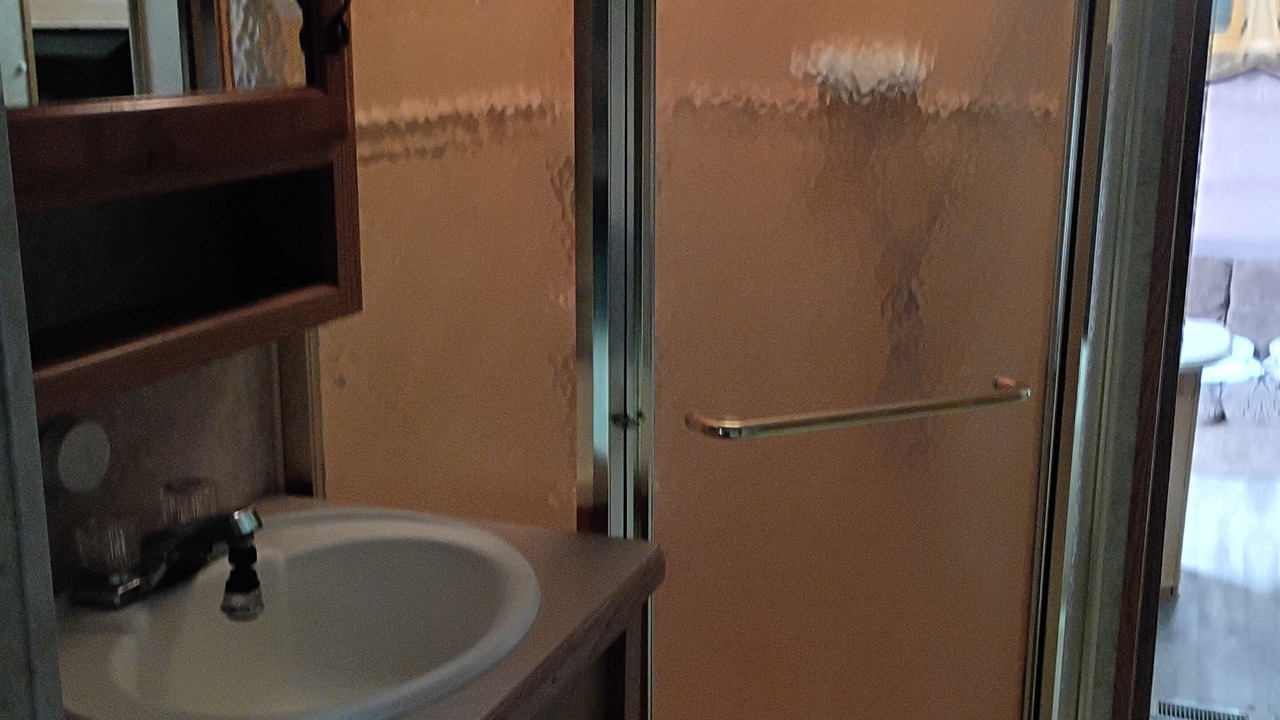 Photo of Bathroom in Pledger