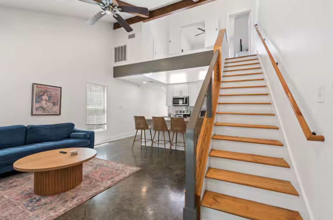Photo of Livingroom in Milton