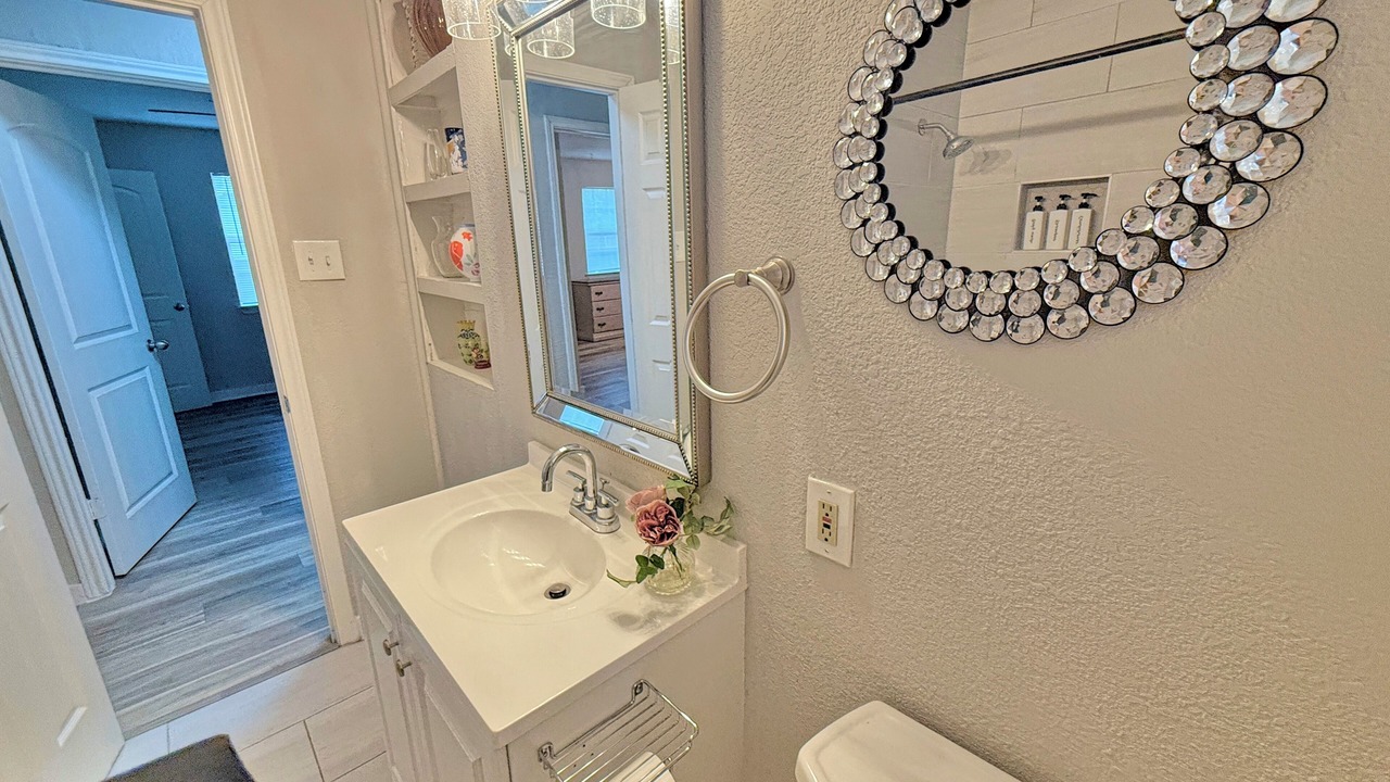Photo of Bathroom in The Colony