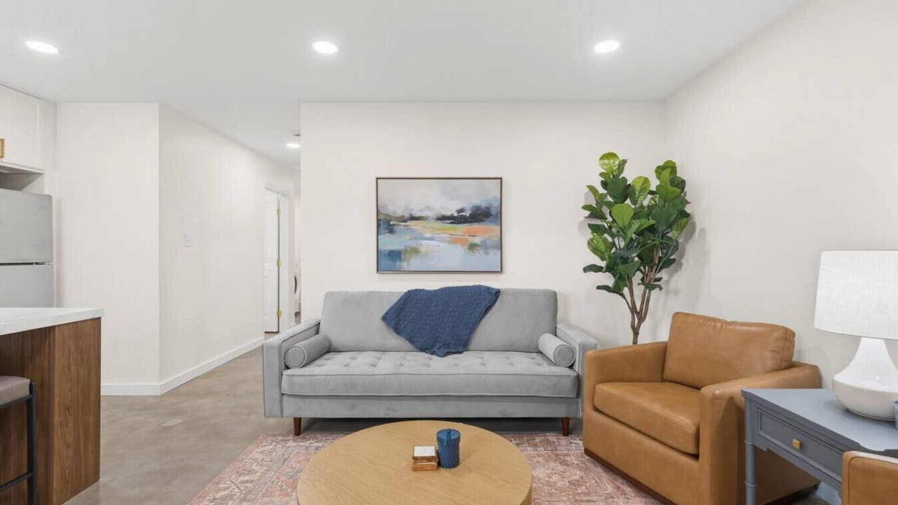 Photo of Livingroom in Lafayette