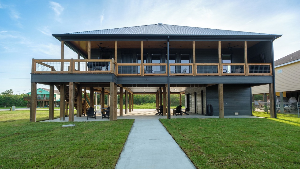 Photo of Outdoor in Hackberry