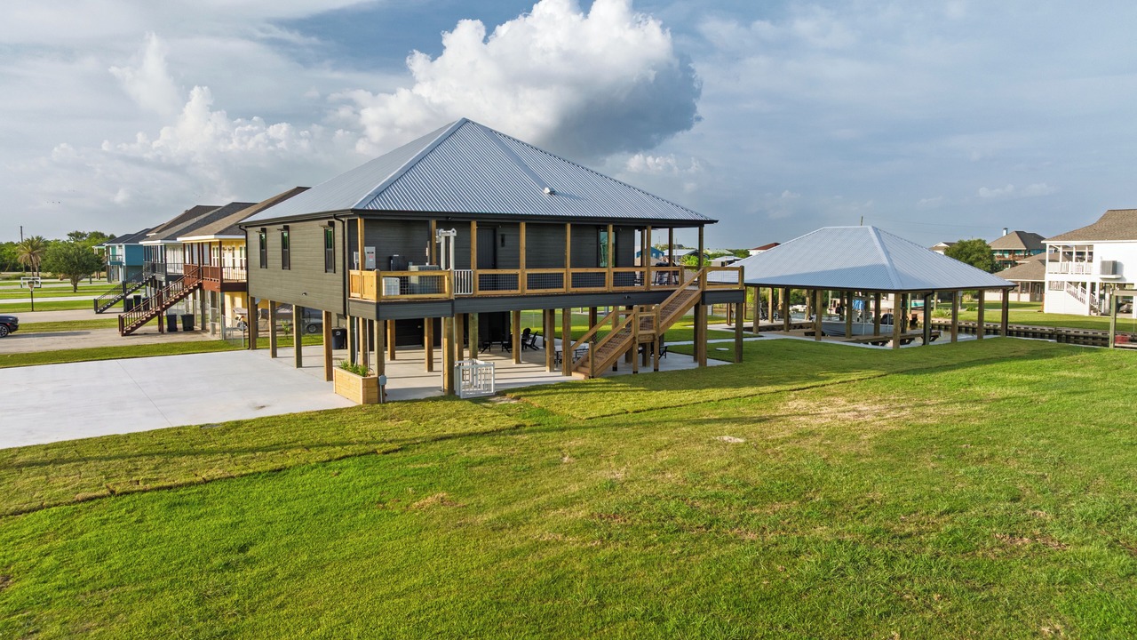 Photo of Outdoor in Hackberry