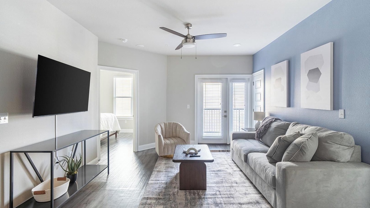 Photo of Livingroom in Harvey