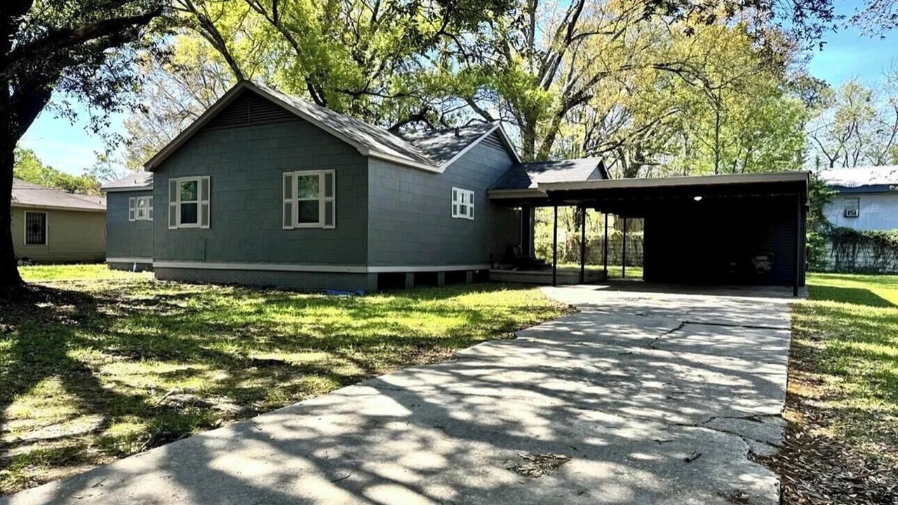 Photo of Outdoor in Mid City North