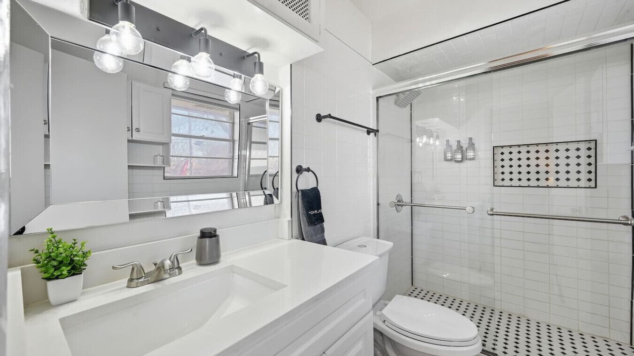 Photo of Bathroom in Grand Prairie