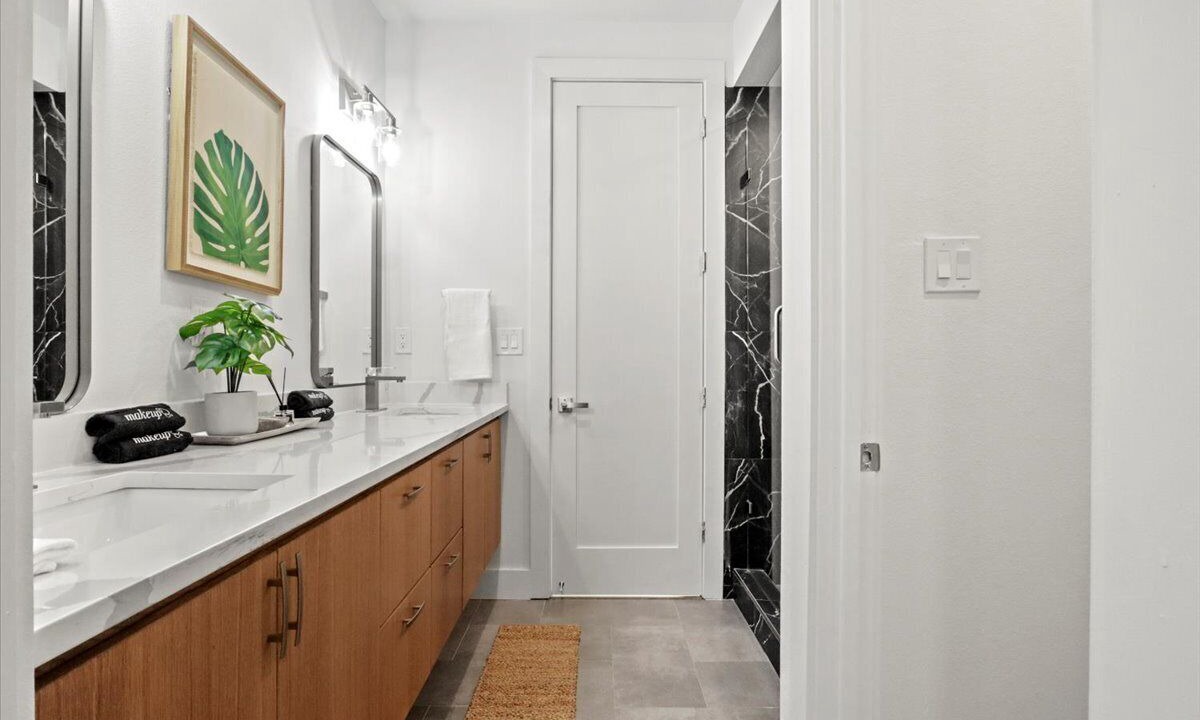 Photo of Bathroom in Old East Dallas