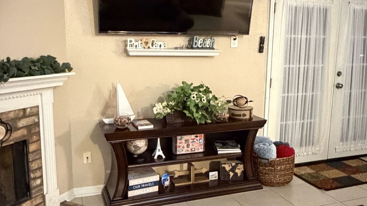 Photo of Bedroom in Harvey