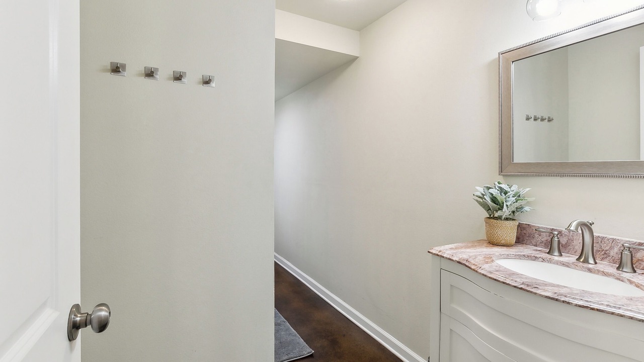 Photo of Bathroom in Leonidas