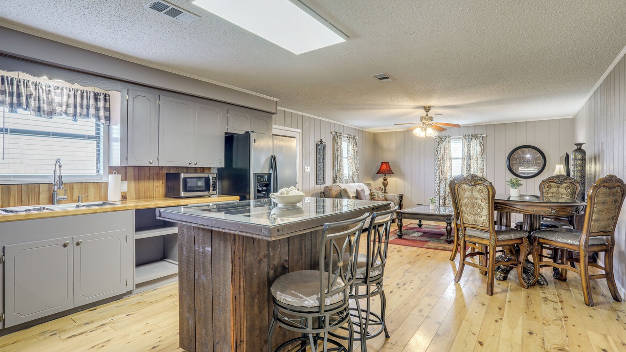 Photo of Kitchen in Wickliffe
