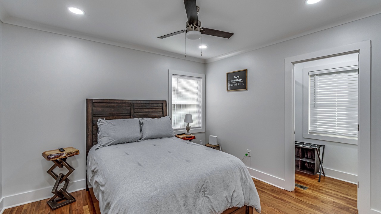 Photo of Bedroom in Tougaloo
