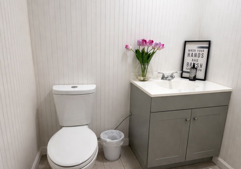 Photo of Bathroom in Broadmoor
