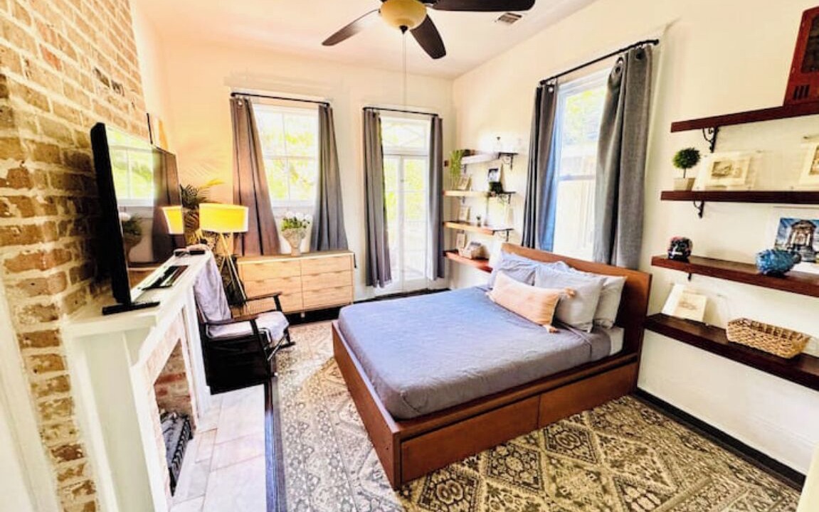 Photo of Bedroom in Mid-City