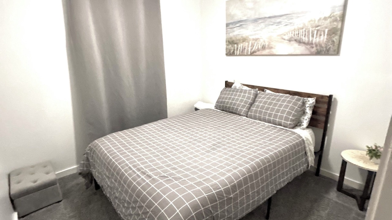 Photo of Bedroom in West Dallas
