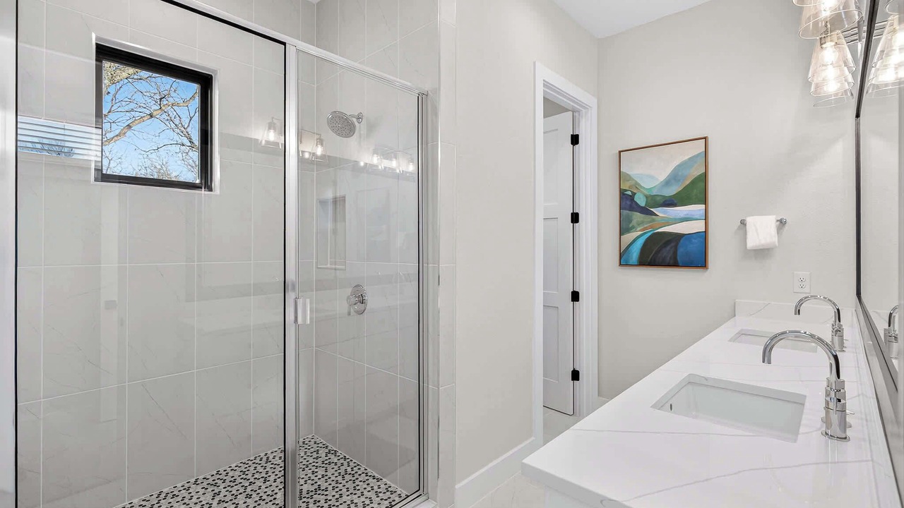 Photo of Bathroom in Burnet