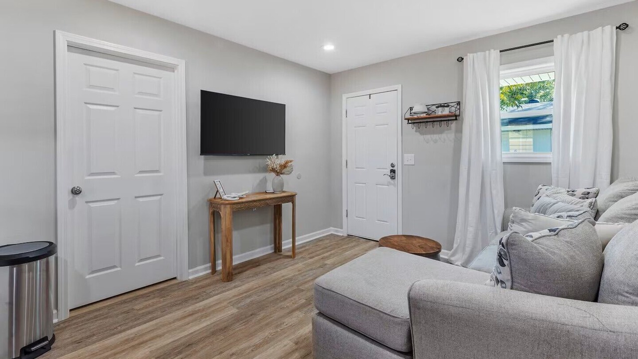 Photo of Livingroom in Sulphur