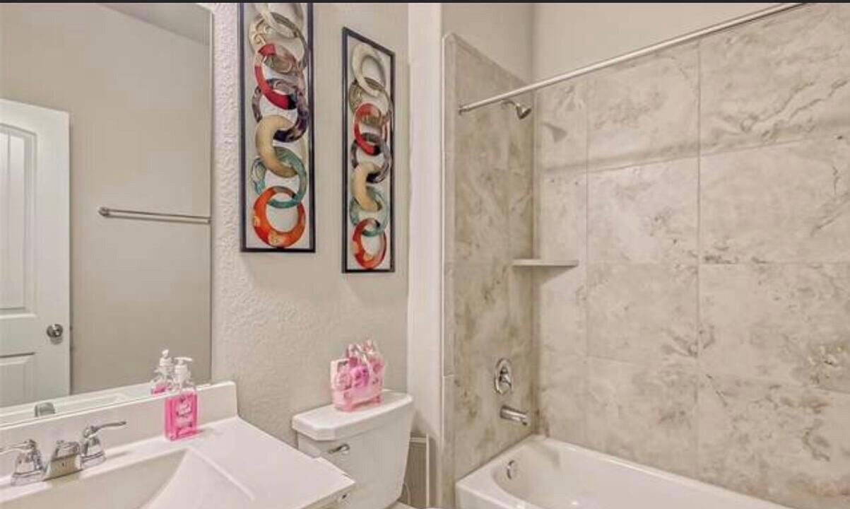 Photo of Bathroom in Missouri City