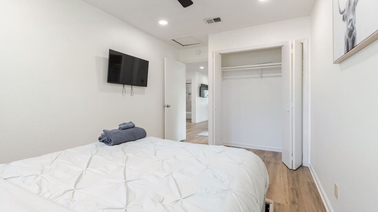 Photo of Bedroom in Brentwood