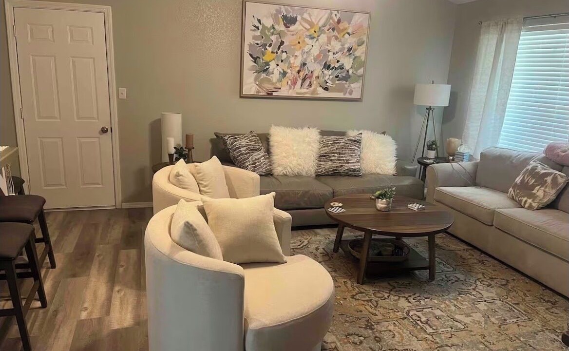 Photo of Livingroom in Farmington