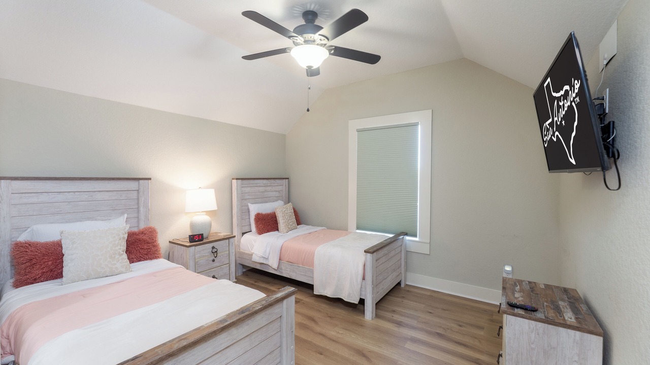 Photo of Bedroom in Near East Side