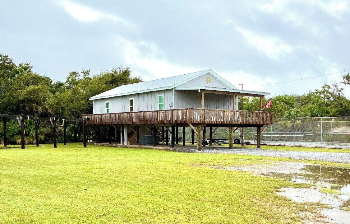 Photo of Others in Grand Isle