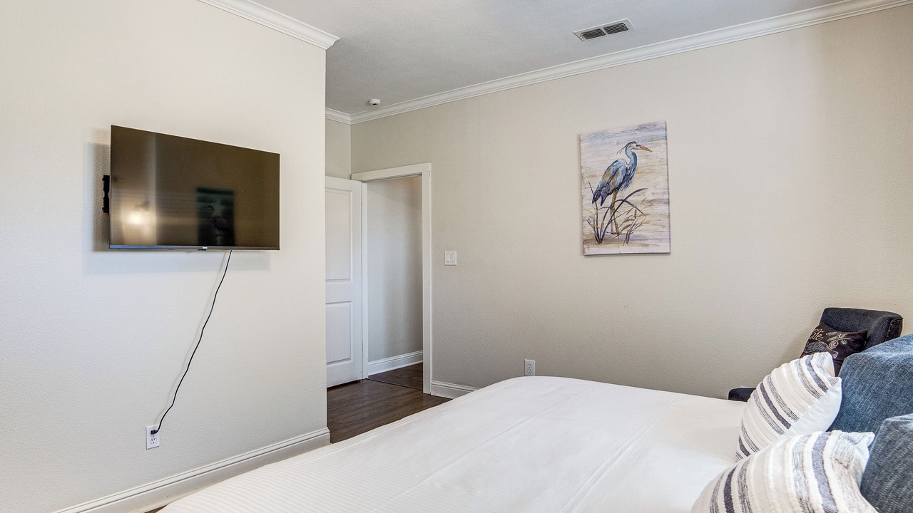 Photo of Bedroom in Emory