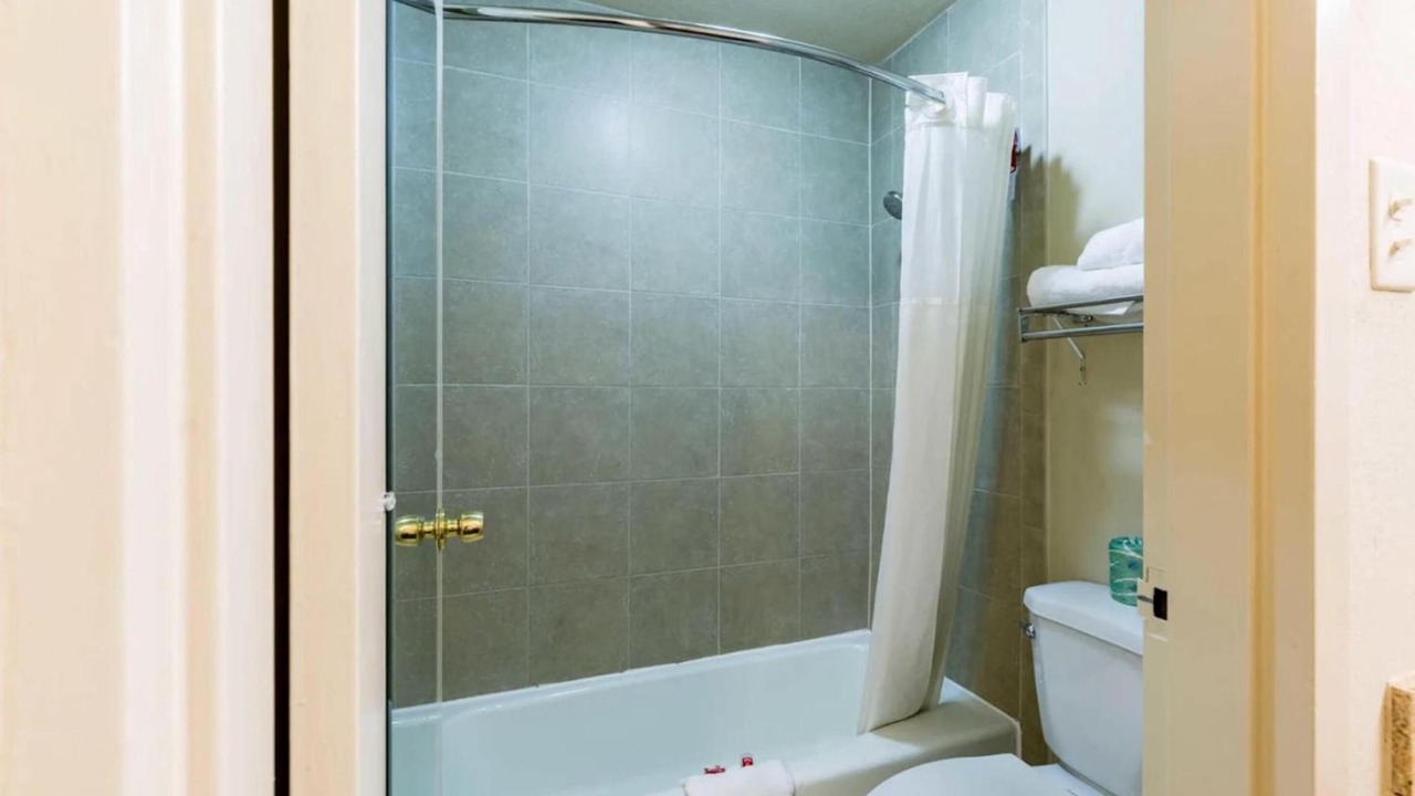 Photo of Bathroom in North Shore