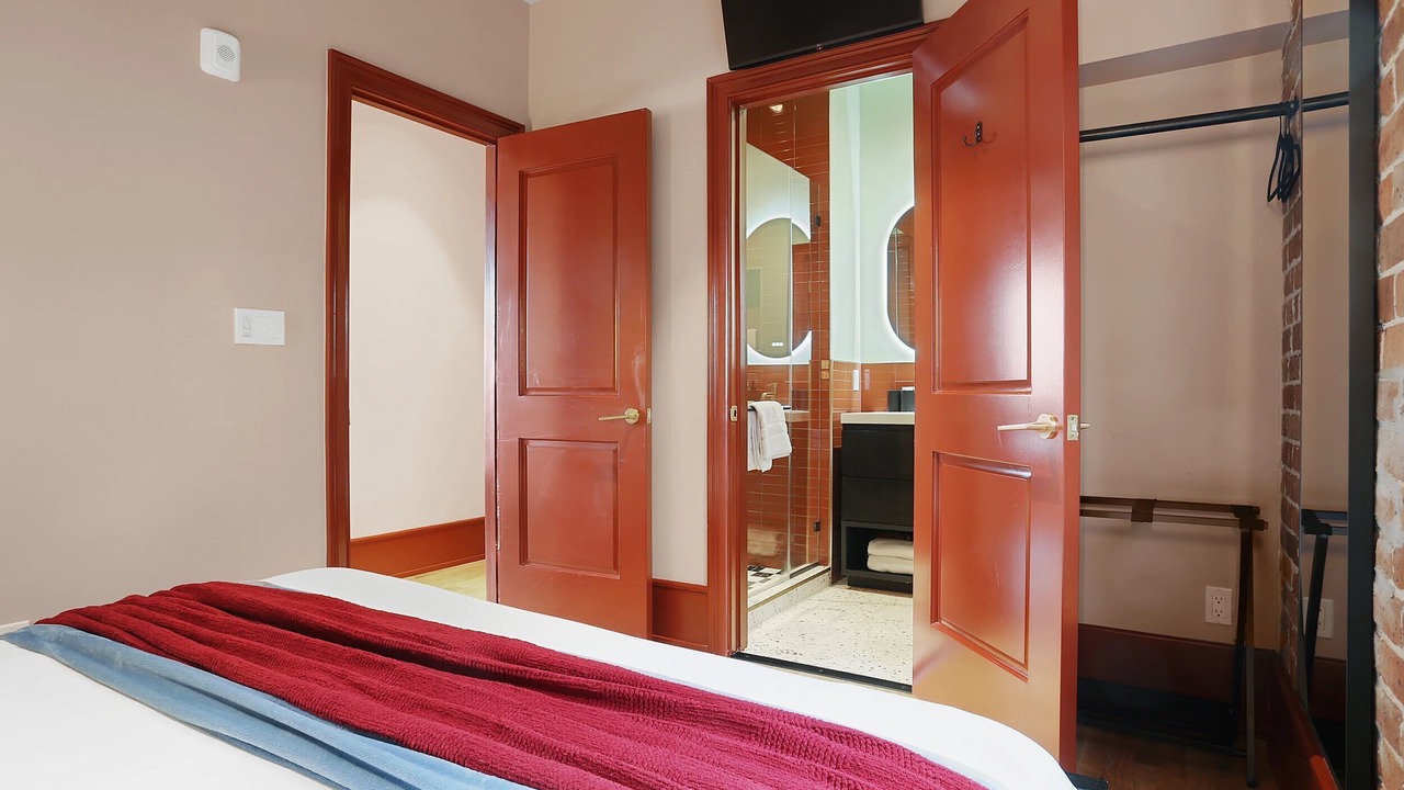 Photo of Bedroom in Faubourg Lafayette
