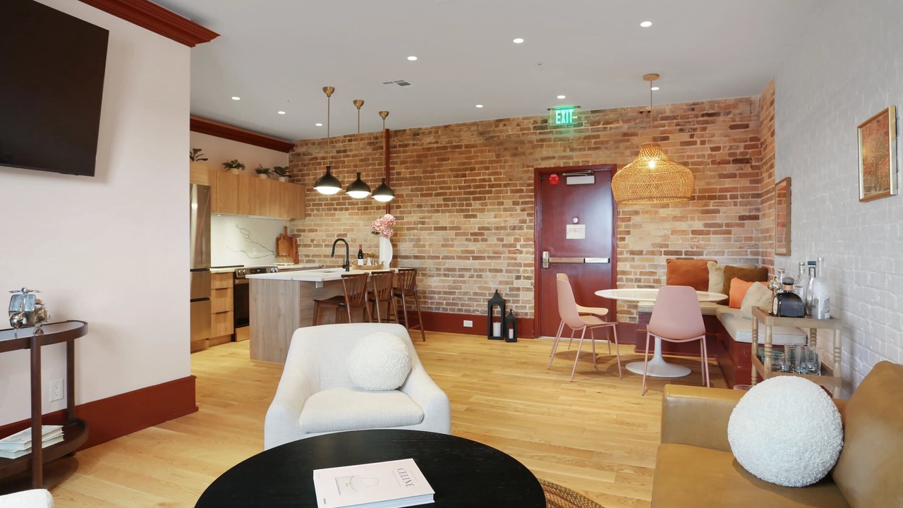 Photo of Livingroom in Faubourg Lafayette