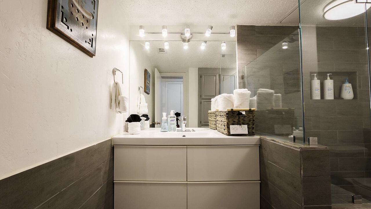 Photo of Bathroom in Far North Dallas