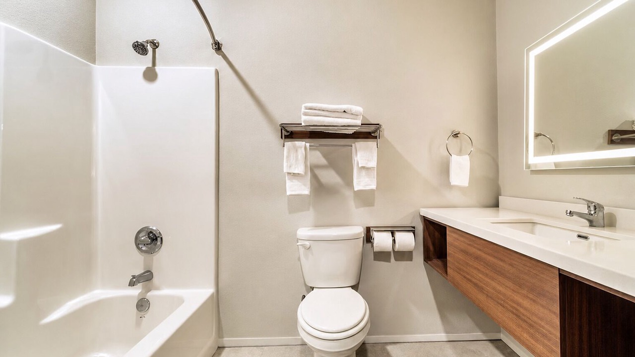 Photo of Bathroom in Sulphur
