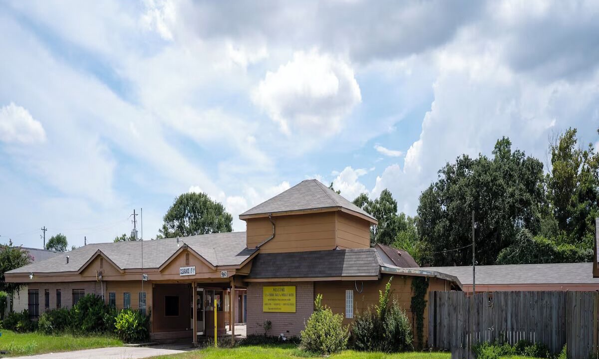 Photo of Outdoor in Clute