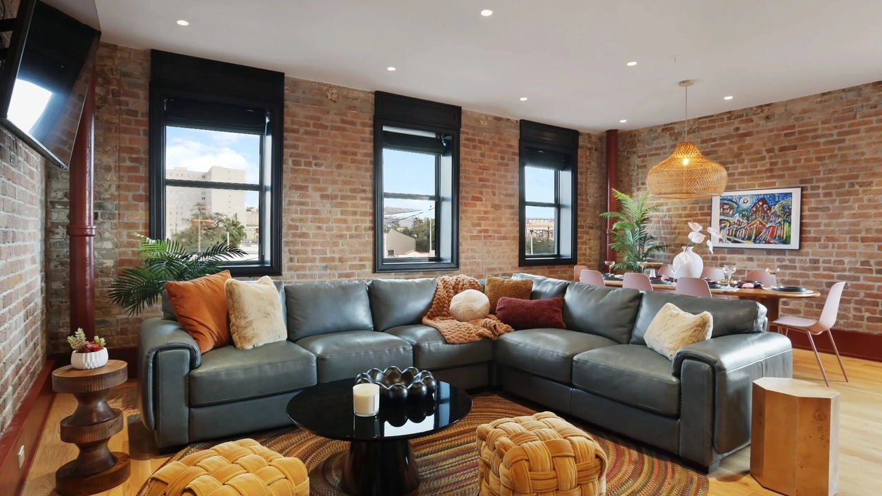 Photo of Livingroom in Faubourg Lafayette
