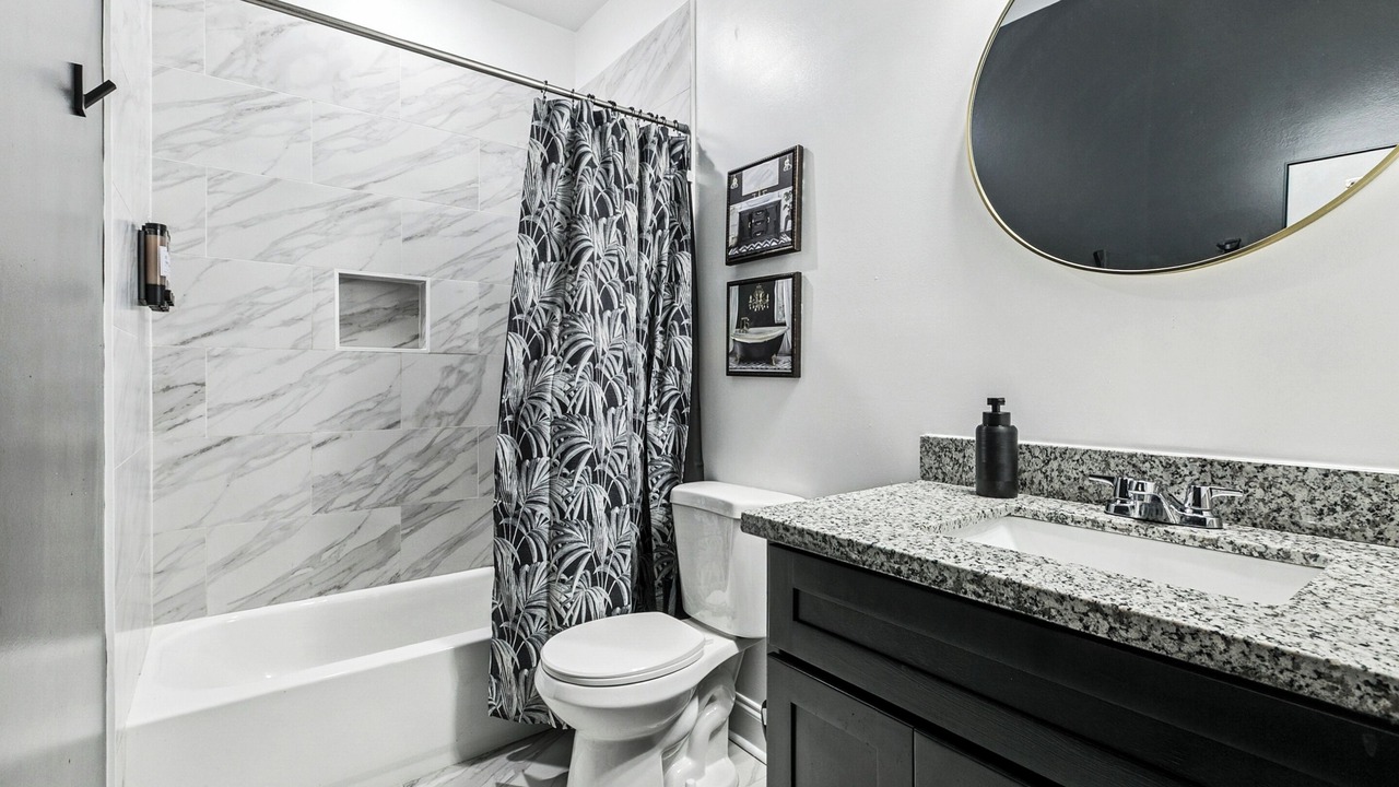 Photo of Bathroom in Saint Claude