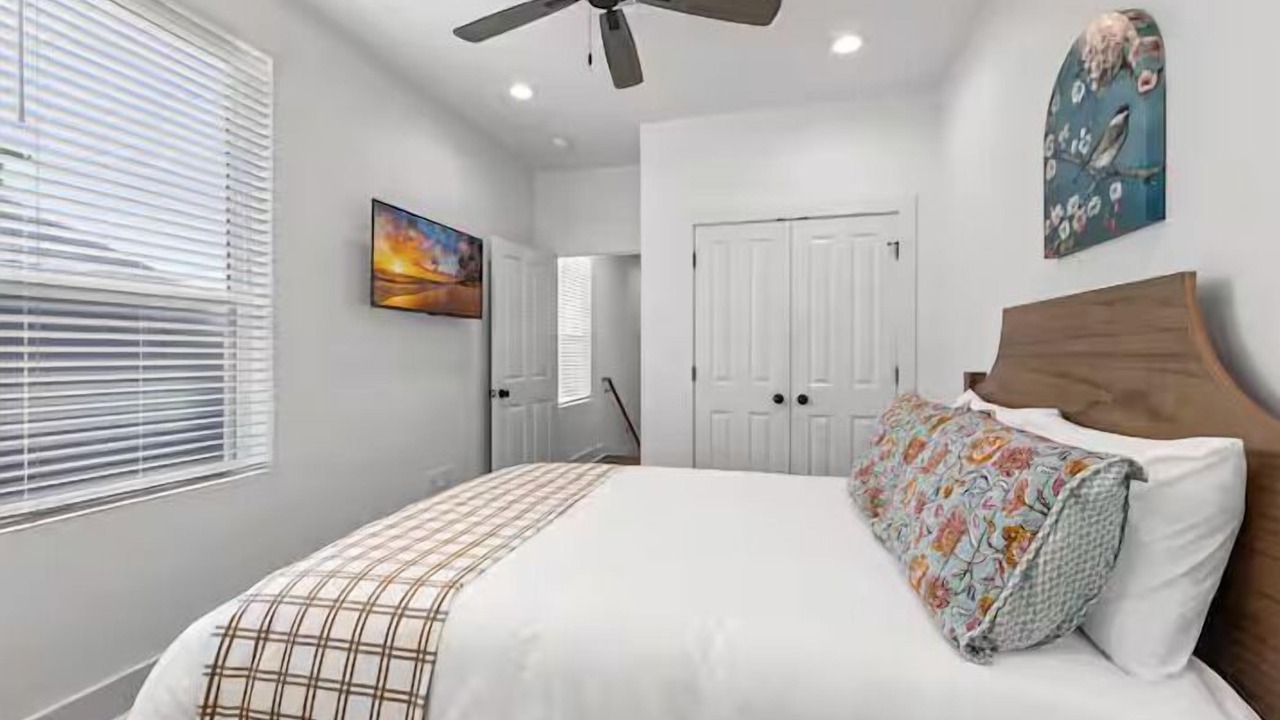 Photo of Bedroom in Lafayette
