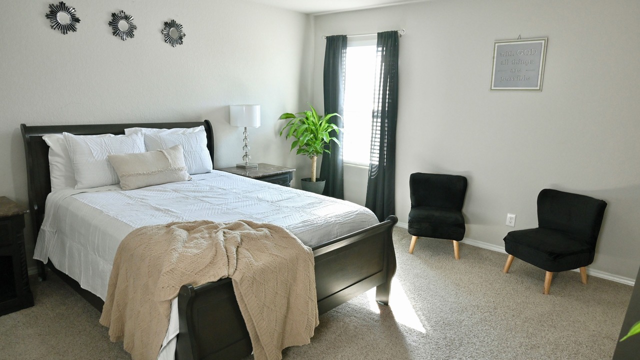 Photo of Bedroom in Southside