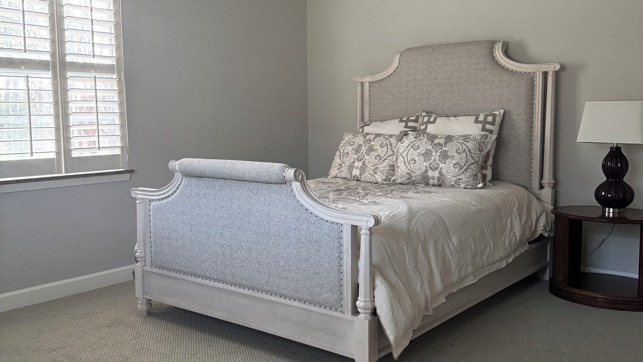 Photo of Bedroom in Deweyville