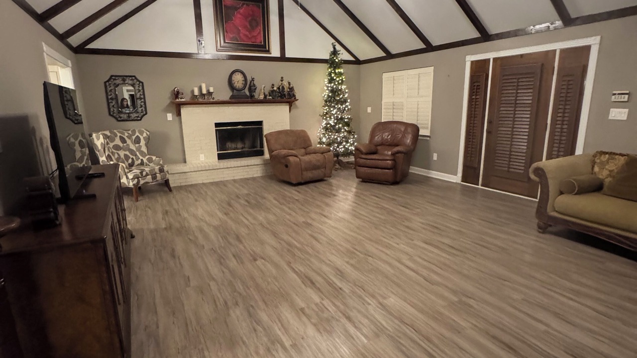Photo of Livingroom in Deweyville