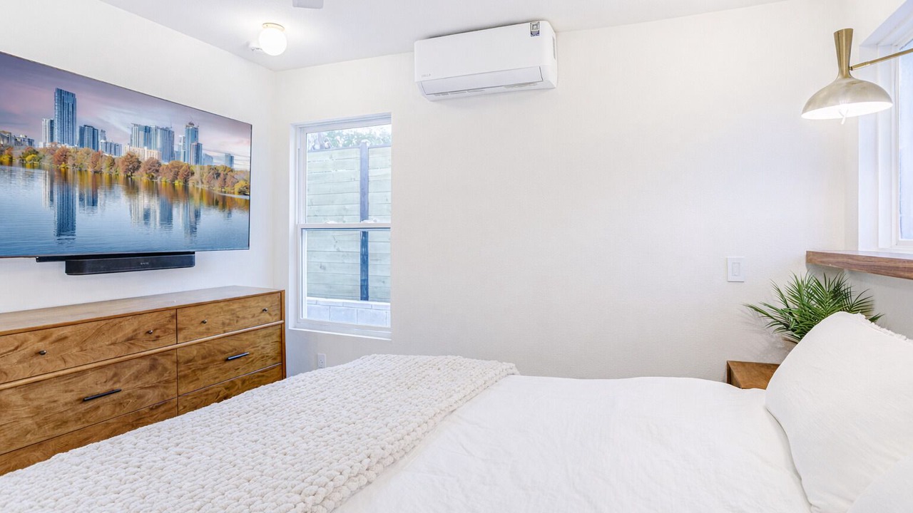 Photo of Bedroom in Zilker