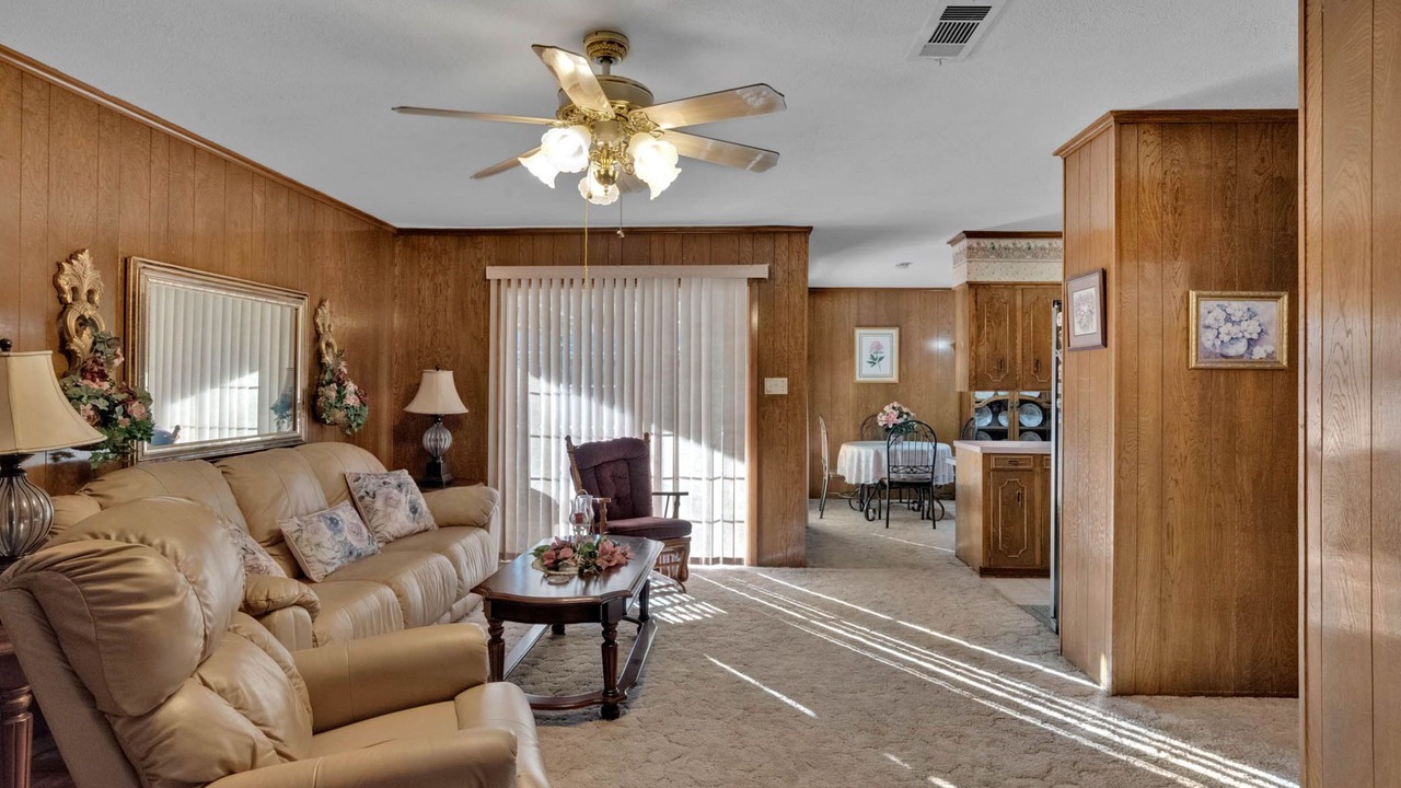 Photo of Livingroom in Shreveport